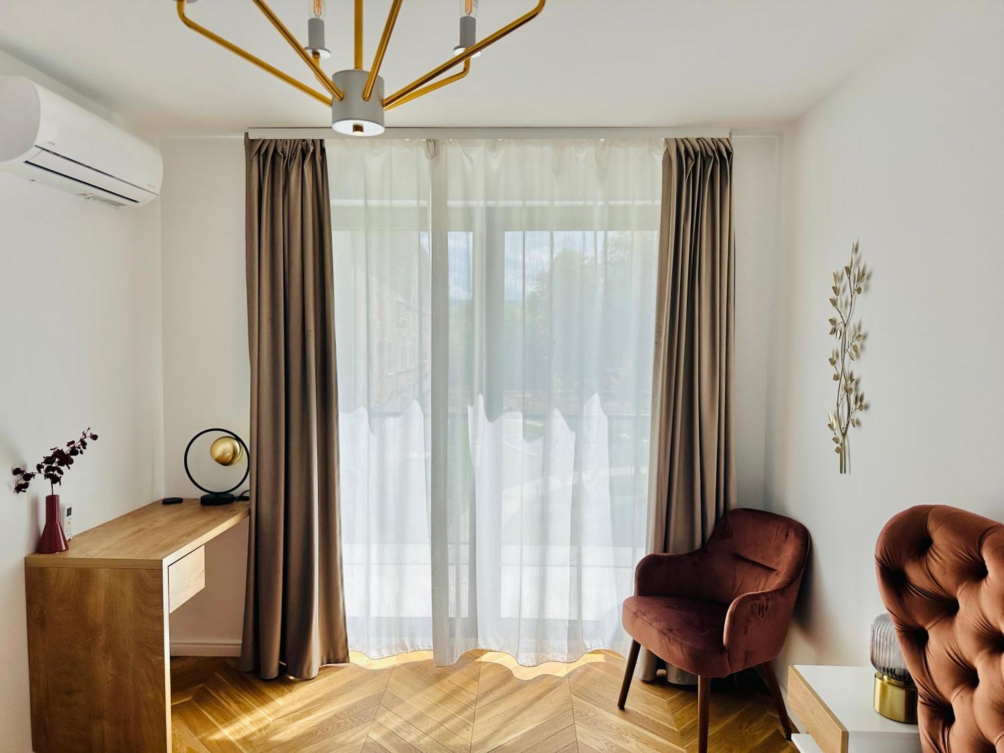 Bel Dom - The Central, Spacious 2 Rooms Luxury Apartment Kolozsvár Kültér fotó